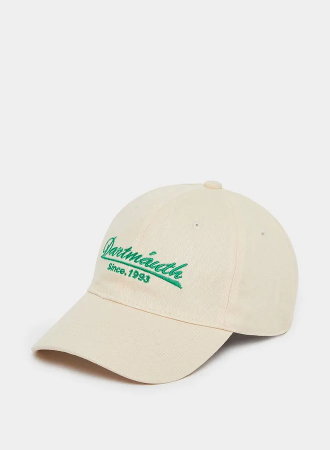 ستايلي كاب بيسبول بتفاصيل مُطرّزة